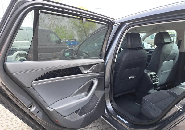 Volkswagen Passat cena 186900 przebieg: 7, rok produkcji 2024 z Grudziądz małe 106